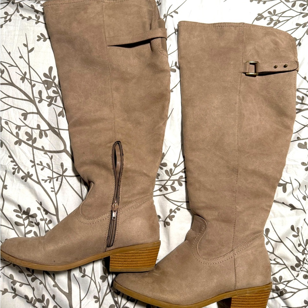 Tan wide calf boots with ankle zipper